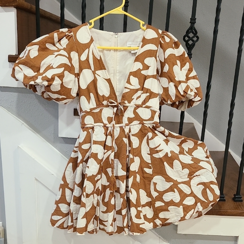 House of Harlow 1960 Brown & White Floral Puff-Sleeve Dress for Women - Picture 3 of 16